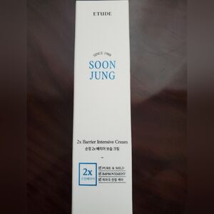 Etude HouseEtude House Soonjung 2X Barrier Intensive Cream